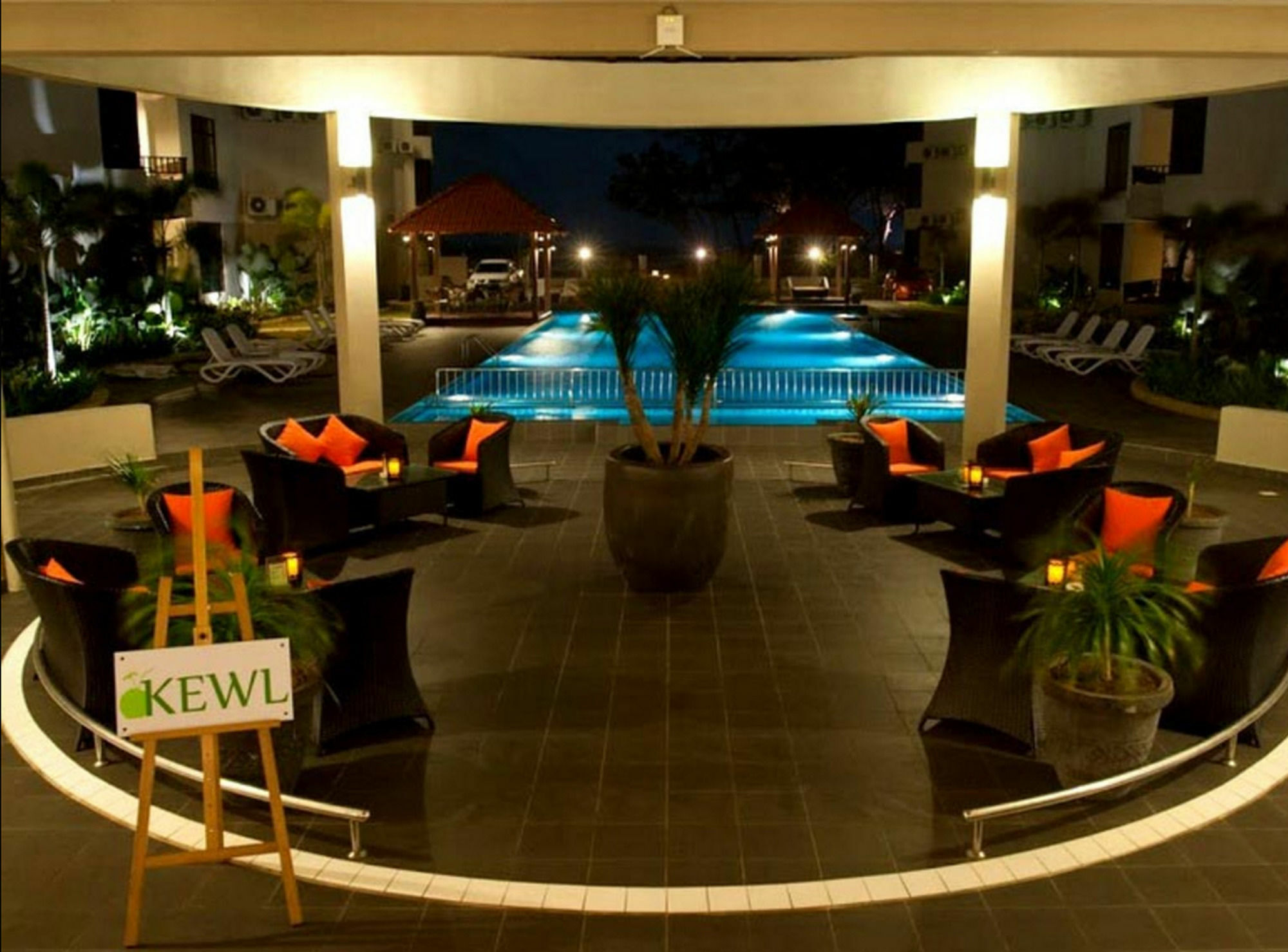 Samsuria Beach Resort & Residence เชอราติง ภายนอก รูปภาพ