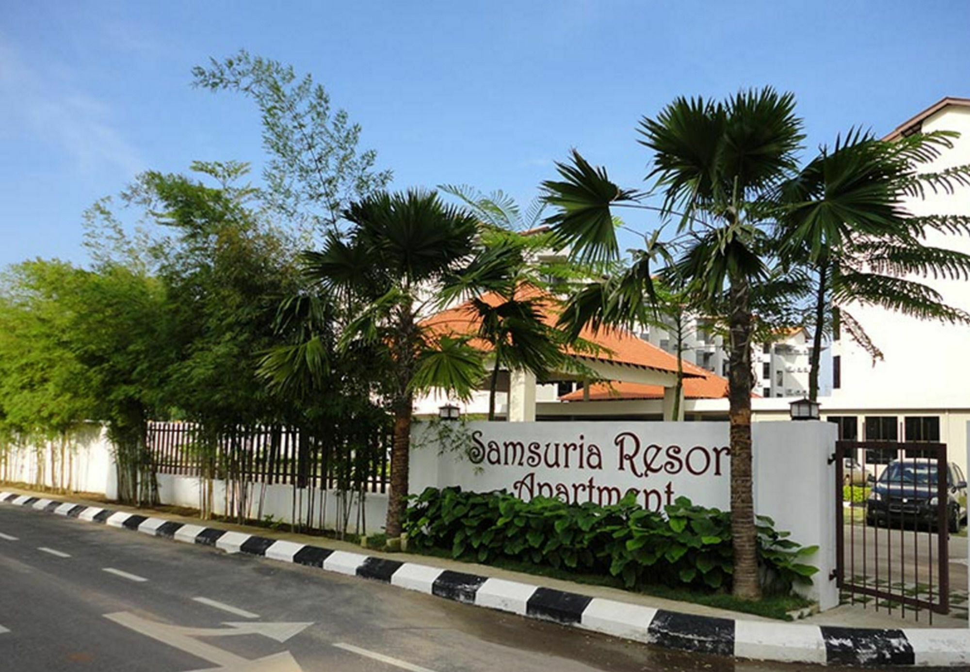 Samsuria Beach Resort & Residence เชอราติง ภายนอก รูปภาพ