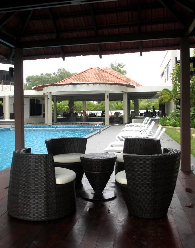 Samsuria Beach Resort & Residence เชอราติง ภายนอก รูปภาพ