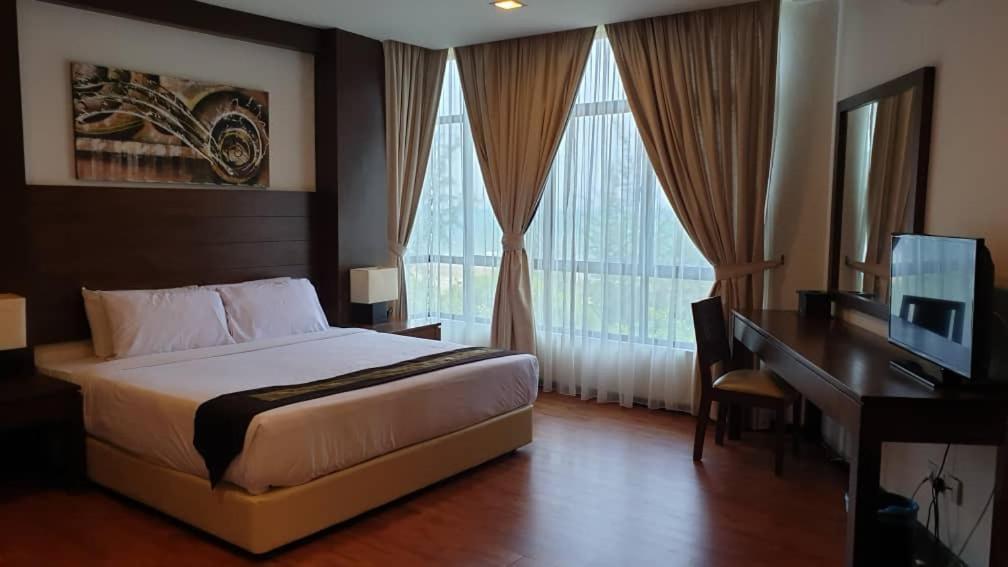 Samsuria Beach Resort & Residence เชอราติง ภายนอก รูปภาพ